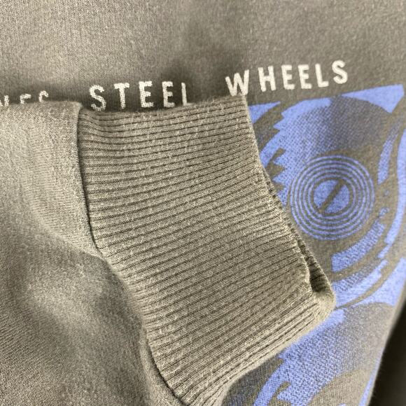 The Rolling Stones Cropped Sweatshirt Steel Wheels Hoodie Raw Hem Womens Small - Picture 9 of 13